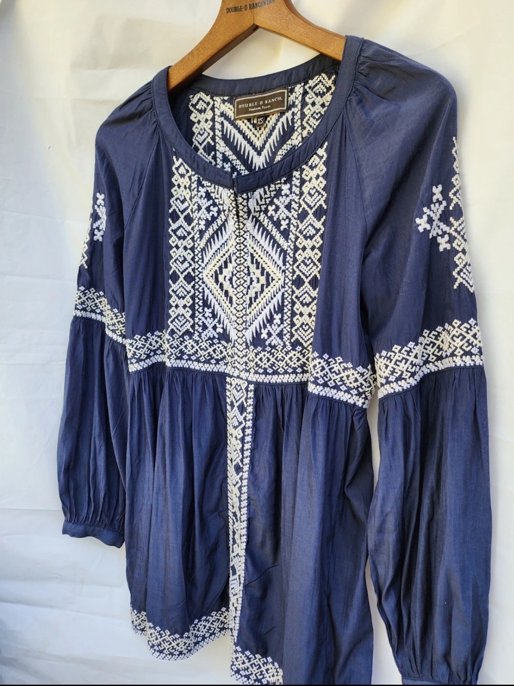 Double D Ranch peasant top embroidered folk boho design festival  RTL $295 XS